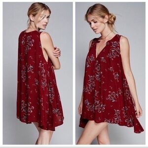 Free People Tree Swing Sleeveless Tunic in Crimson Red Size Small